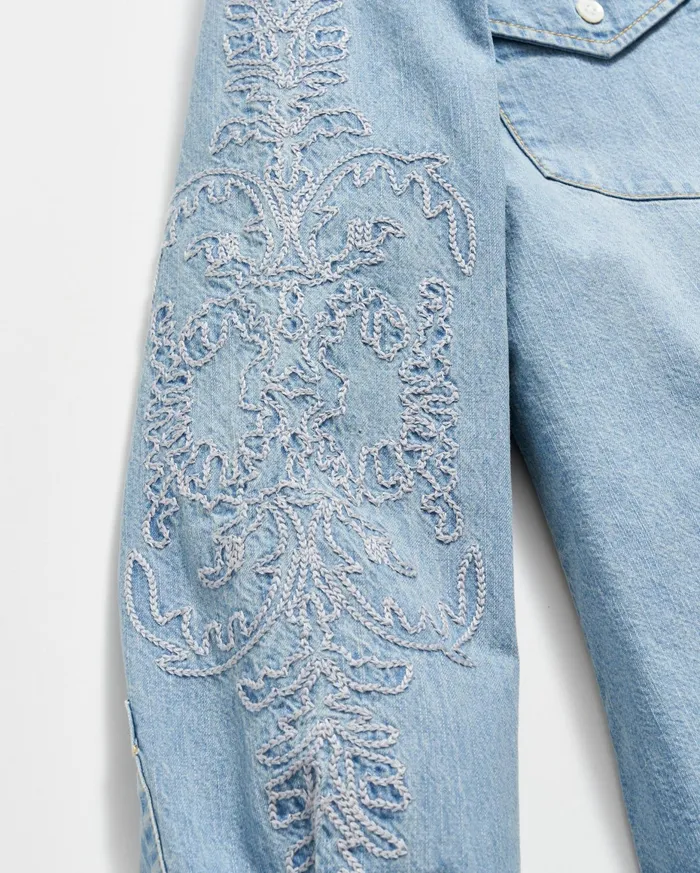 Women Embellished Denim Shirt Washed Denim Billy Reid Tops