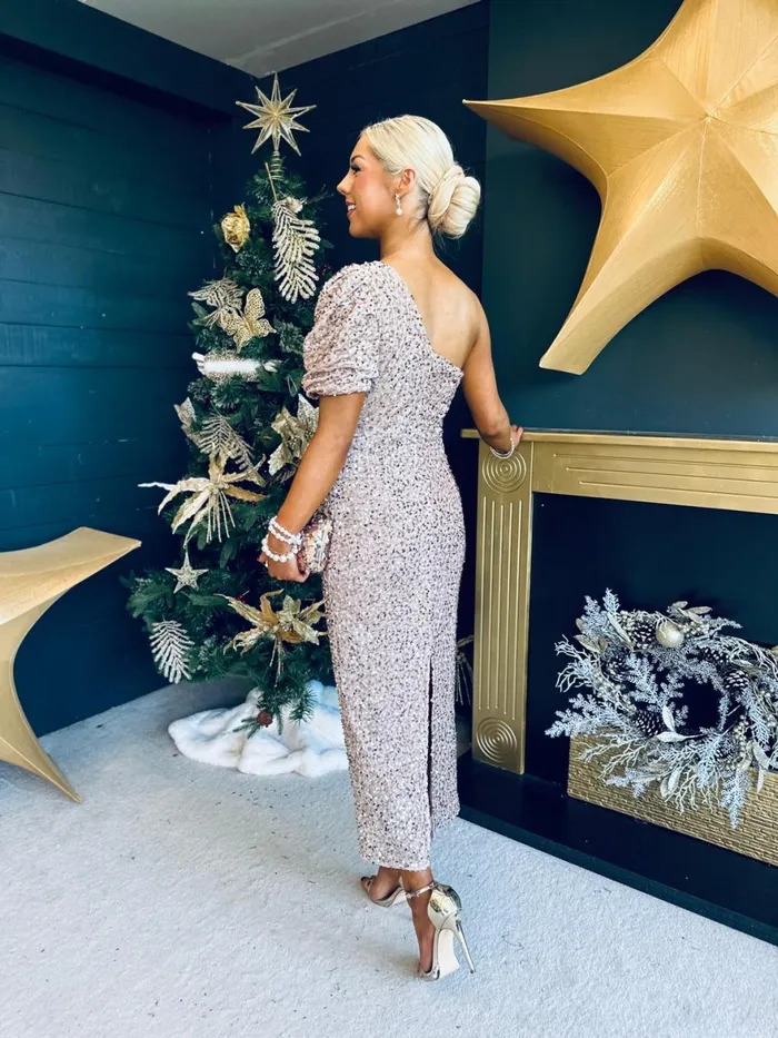 Women Evening Dress Canella Lane Georgia One Shoulder Sequin Midi Dress Gold