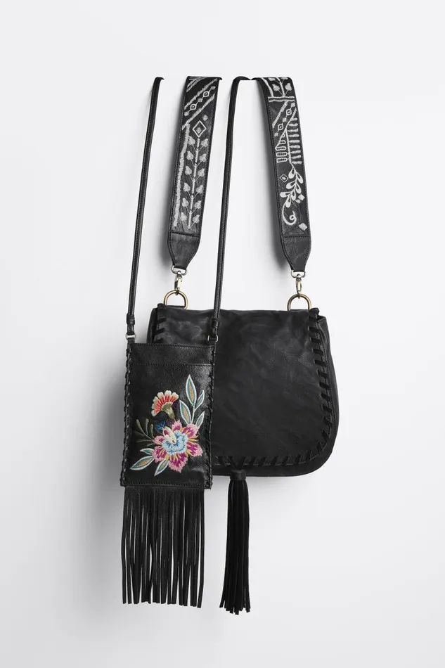Women Handbags Johnny Was JULIANA TASSEL ITALIAN LEATHER CELLPHONE CROSSBODY Black Women Handbags Johnny Was JULIANA TASSEL ITALIAN LEATHER CELLPHONE CROSSBODY Black