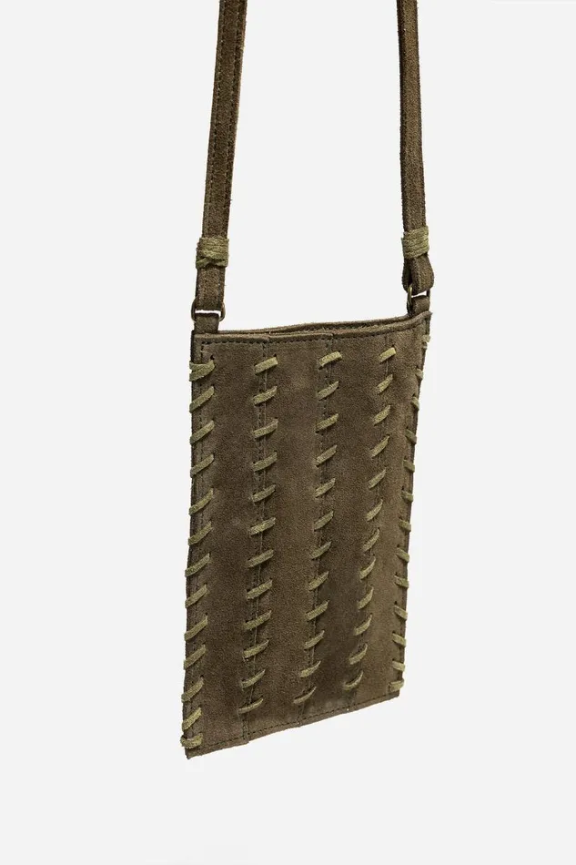 Women Handbags Johnny Was WHIPSTITCH ITALIAN SUEDE CELLPHONE CROSSBODY Reef Women Handbags Johnny Was WHIPSTITCH ITALIAN SUEDE CELLPHONE CROSSBODY Reef