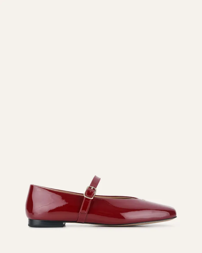 Women jomercer April casual flats ruby red patent CASUAL