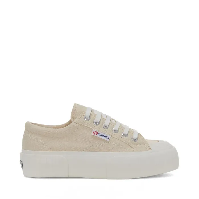 Women Sneakers Woman 2631 STRIPE PLATFORM Low Cut BEIGE LT EGGSHELLFAVORIO Superga Low Cut Women Sneakers Woman 2631 STRIPE PLATFORM Low Cut BEIGE LT EGGSHELLFAVORIO Superga Low Cut