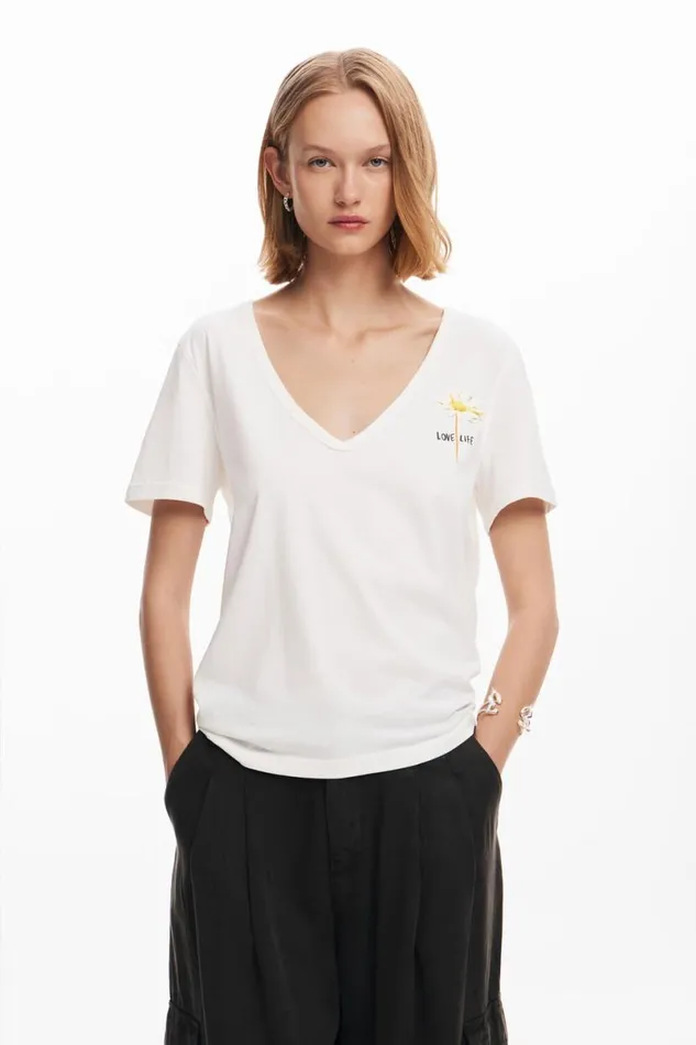 Women Tshirts Desigual Plain Tshirt With Message