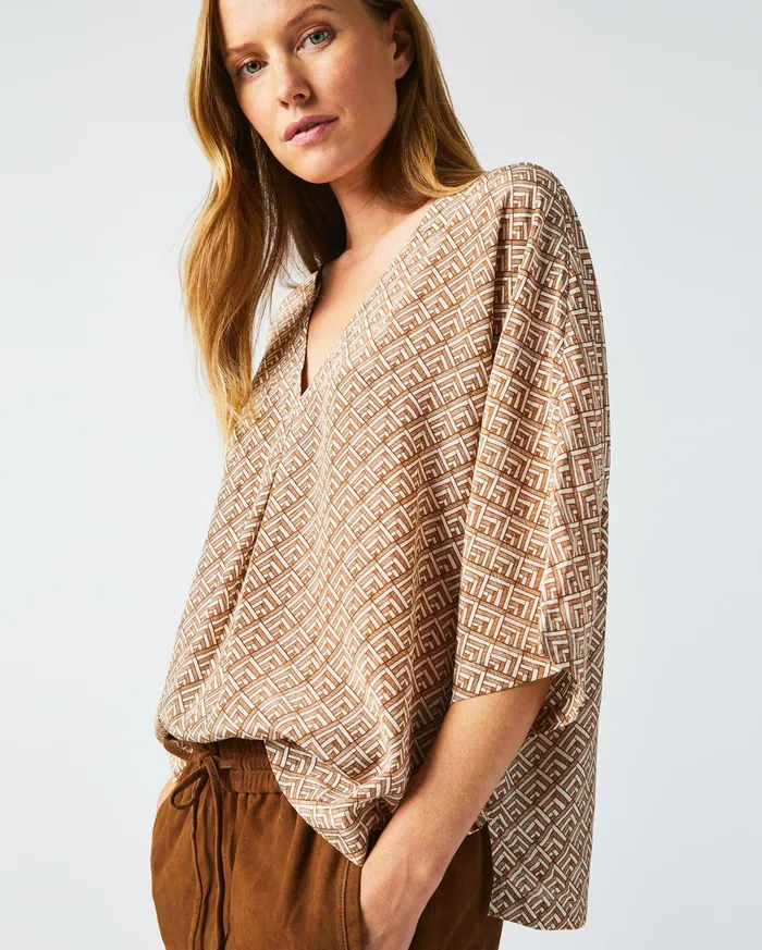 Women V Pleat Blouse Creambrown Billy Reid Tops
