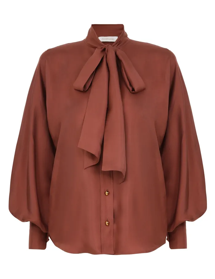 Women Zimmermann Clothing Illustration Tie Neck Blouse Lipstick