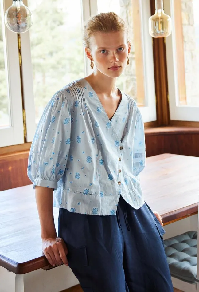 Ximena Blue Printed Cotton ThreeQuarter Sleeve Top Women Ciao Lucia Long Sleeve Tops